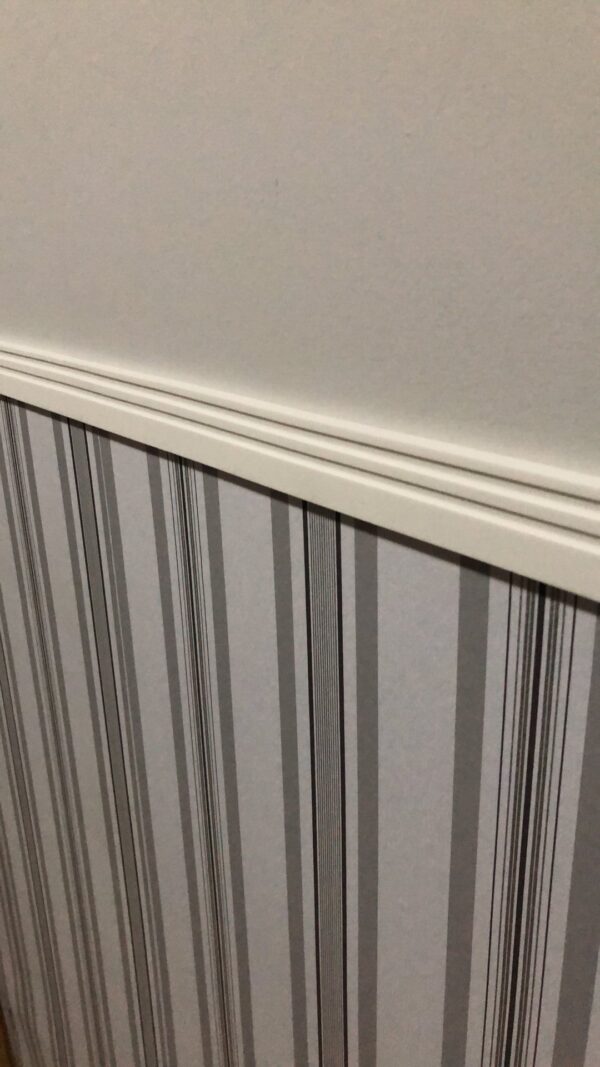 Eva Flexível 3,5cm 5 Metros, Rodapé Moldura Autocolante Boiserie Roda Meio - 3c2F-Branco - Imagem 3